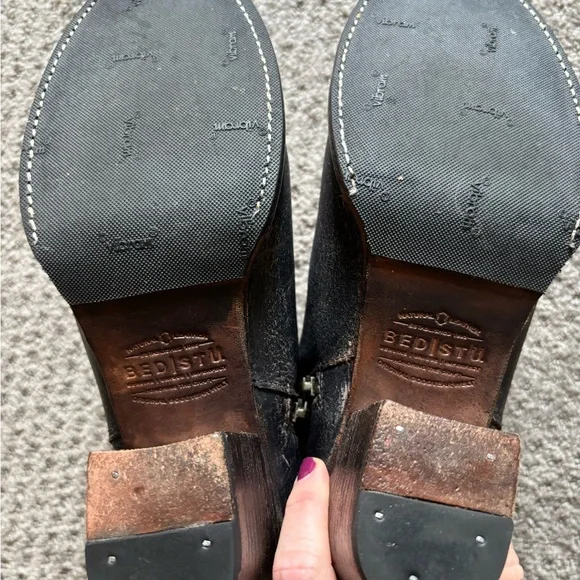 Classic Black Leather Ankle Boots - Picture 3 of 9